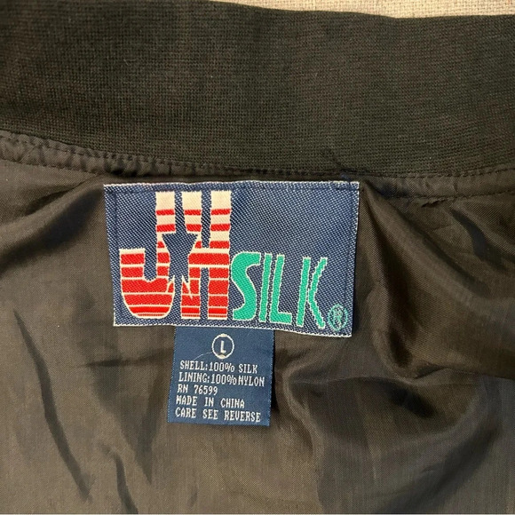 Chicago Bulls JH Silk Lightweight Black & Red Jacket Size Large - Picture 9 of 13